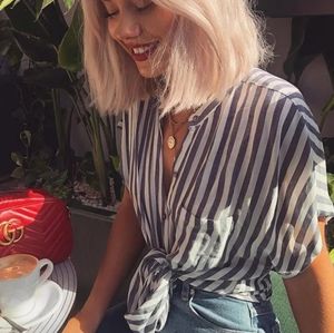 Lulu's Newport Beach Gray and White Cropped Stripe top Ladies Size Small S